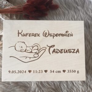 Personalizowany Kuferek Pudełko wspomnień dla dziecka Chrzest Prezent