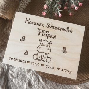 Personalizowany Kuferek Pudełko wspomnień dla dziecka Chrzest Prezent