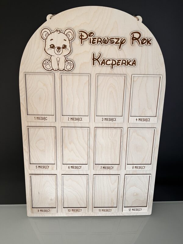 Personalizowana tablica na zdjęcia Mój pierwszy Roczek 12 zdjęć - obrazek 3