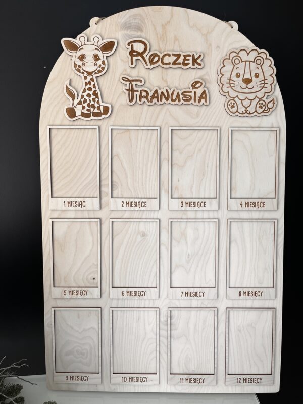 Personalizowana tablica na zdjęcia Mój pierwszy Roczek 12 zdjęć safari - obrazek 2